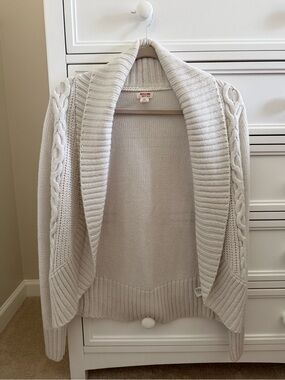 Mossimo Ivory Cardigan Sweater (S)